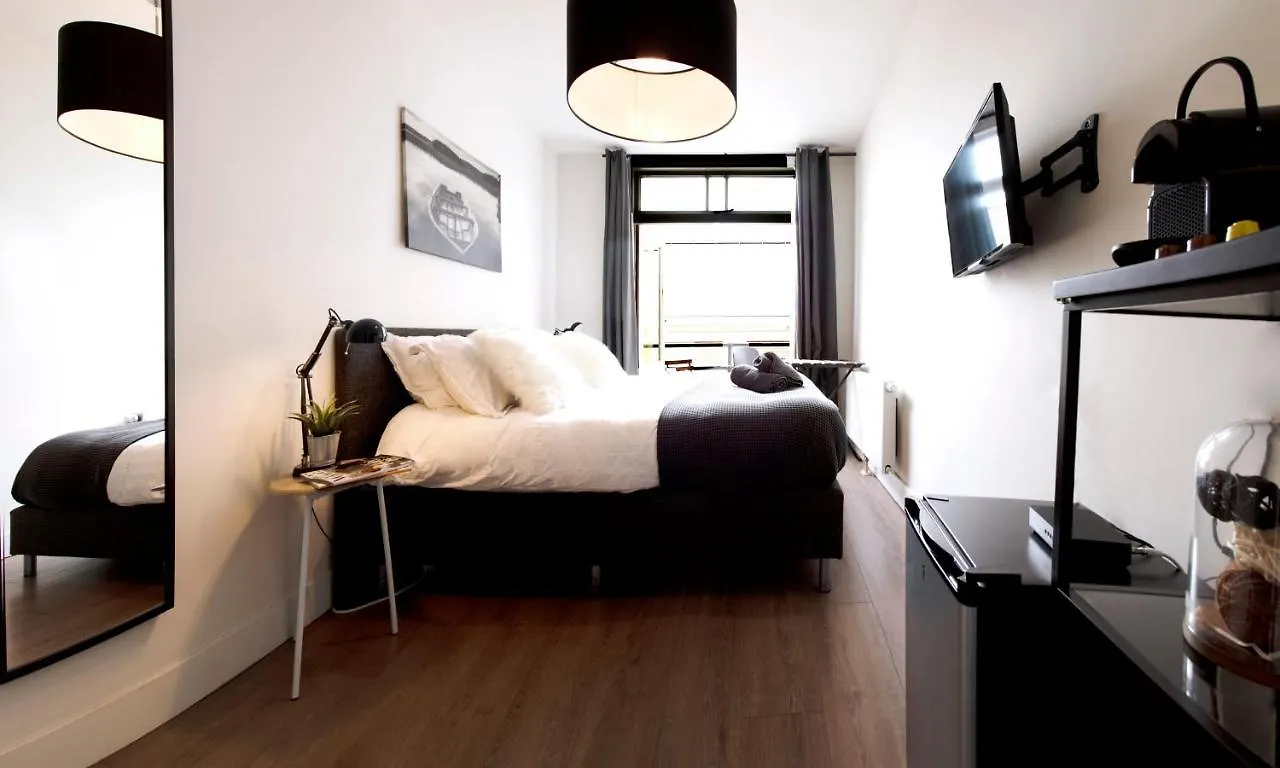 Modern Hideout Ace Location Bed and Breakfast Amsterdam 0*,  Nederland