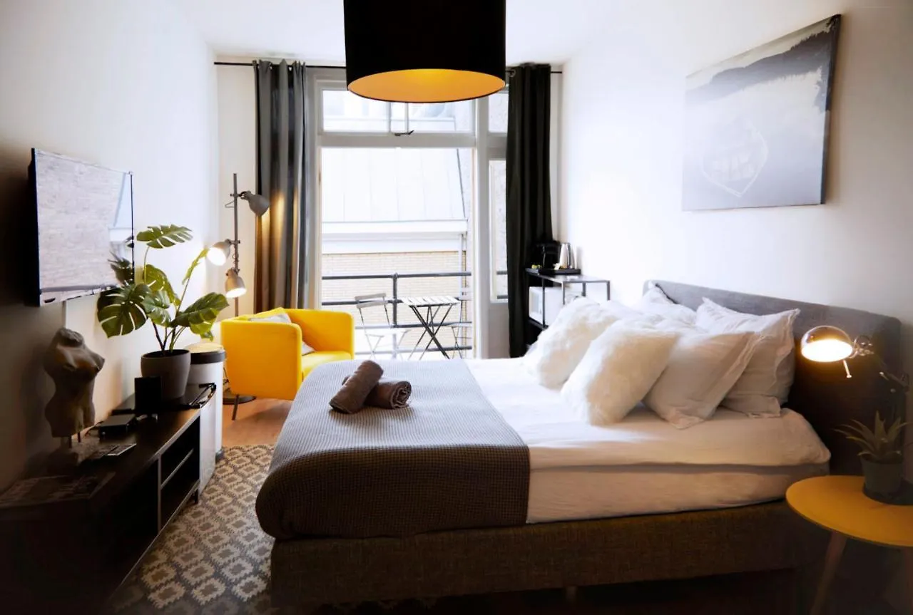 Modern Hideout Ace Location Bed and Breakfast Amsterdam
