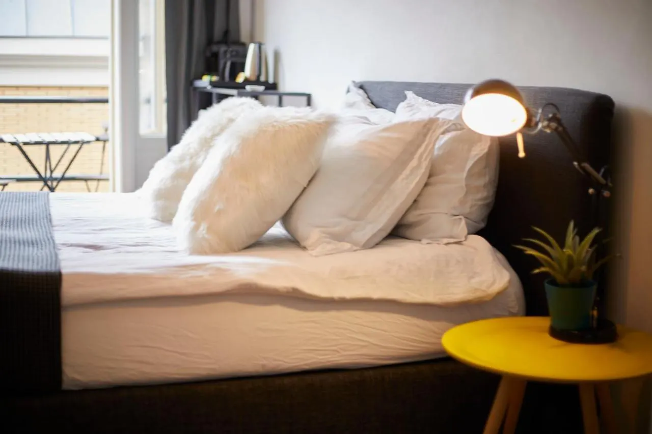 Modern Hideout Ace Location Bed and Breakfast Amsterdam